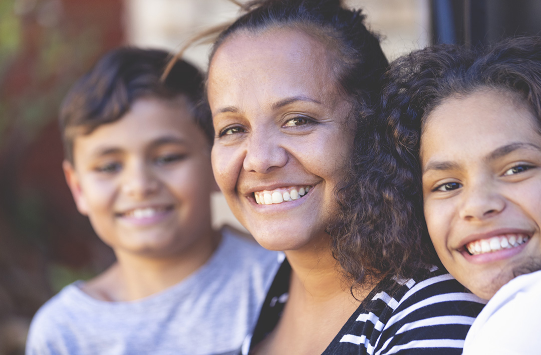 Image of Aboriginal lady and kids