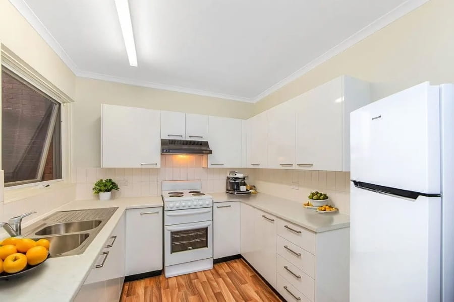 Clean modern unit kitchen at Kiah Lodge