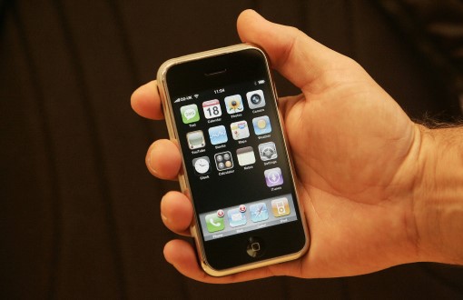 iPhone 3